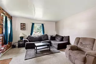 14 W Sherry Dr, Trotwood, OH 45426 - Photo 7