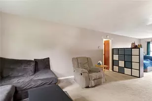 14 W Sherry Dr, Trotwood, OH 45426 - Photo 9