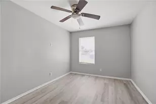 1805 Coretta Ct, Dayton, OH 45417 - Photo 23