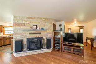 104 W Lakengren Dr, Eaton, OH 45320 - Photo 7