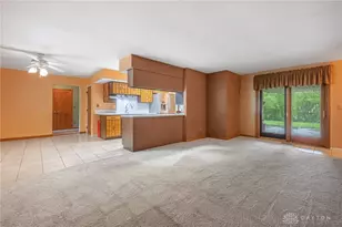5440 Royalwood Dr, Centerville, OH 45429 - Photo 11