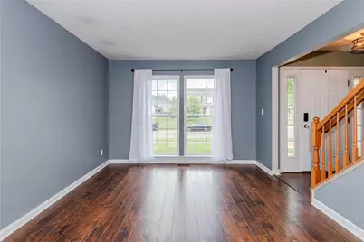 1818 Highlander Drive, Xenia, OH 45385 - Photo 5
