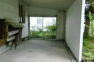 2037 Studer Ave, Columbus, OH 43207 - Photo 7