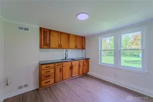 330 St Paul Ave, Springfield Twp, OH 45504 - Photo 11