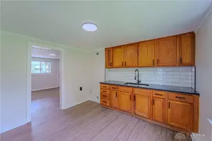 330 St Paul Ave, Springfield Twp, OH 45504 - Photo 13