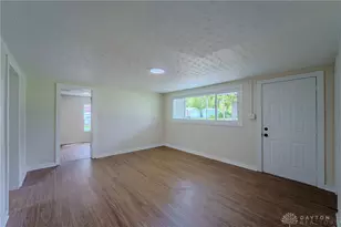330 St Paul Ave, Springfield Twp, OH 45504 - Photo 9