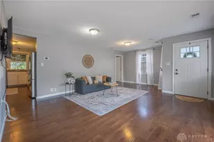 61 Oak St, Brookville, OH 45309 - Photo 5