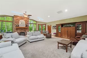 2780 E Spring Valley Pike, Washington Twp, OH 45458 - Photo 9
