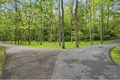 2780 E Spring Valley Pike, Washington Twp, OH 45458 - Photo 5