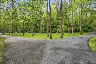 2780 E Spring Valley Pike, Washington Twp, OH 45458 - Photo 5