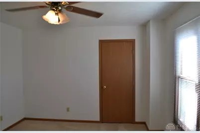 5866 Oldham Drive #unit 4, Springfield, OH 45503 - Photo 3