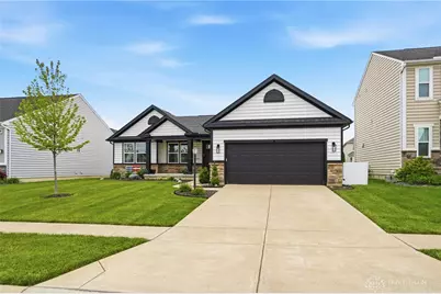 1200 Scarlet Oak Drive, Tipp City, OH 45371 - Photo 3