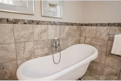 407 Thelma Avenue, Clayton, OH 45415 - Photo 31