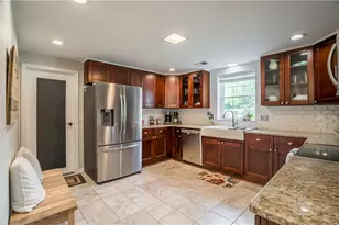 407 Thelma Ave, Clayton, OH 45415 - Photo 3