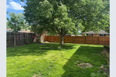 6418 Oakhurst Place, Vandalia, OH 45414 - Photo 19