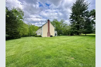3975 Conference Road, Sugarcreek Twp, OH 45305 - Photo 9