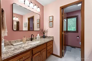 6548 Atterbury Ct, Centerville, OH 45459 - Photo 49