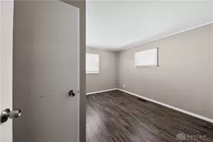 4176 Mapleleaf Dr, Dayton, OH 45416 - Photo 11