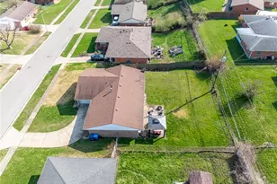 7021 Bascombe Dr, Huber Heights, OH 45424 - Photo 29