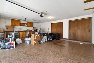 6405 Little John Cir, Centerville, OH 45459 - Photo 15