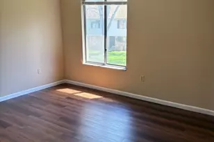 7857 Betsy Ross Cir, Washington Twp, OH 45459 - Photo 7