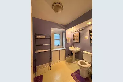 129 E Elmwood Avenue, Dayton, OH 45405 - Photo 9