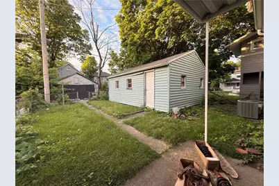 129 E Elmwood Avenue, Dayton, OH 45405 - Photo 13