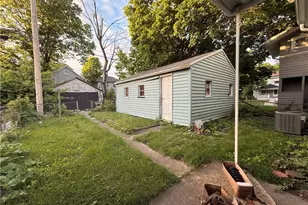 129 E Elmwood Ave, Dayton, OH 45405 - Photo 13