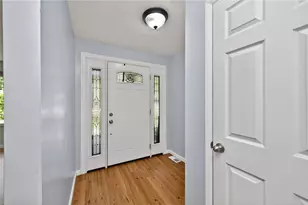 2749 Hemphill Rd, Kettering, OH 45440 - Photo 5