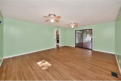 2749 Hemphill Road, Kettering, OH 45440 - Photo 23