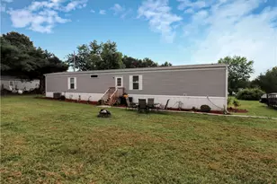 11515 Dundee Dr, Hillsboro, OH 45133 - Photo 3