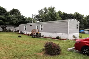 11515 Dundee Dr, Hillsboro, OH 45133 - Photo 1