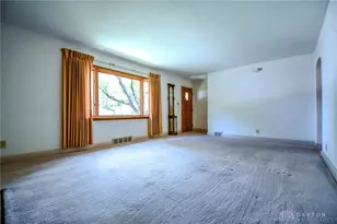 3919 Strathmoor Dr, Kettering, OH 45429 - Photo 9
