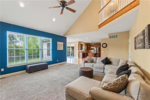679 Towncrest Dr, Beavercreek, OH 45434 - Photo 11