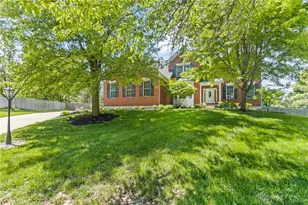 679 Towncrest Dr, Beavercreek, OH 45434 - Photo 3