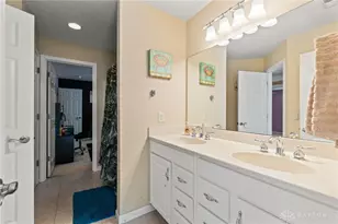 679 Towncrest Dr, Beavercreek, OH 45434 - Photo 61