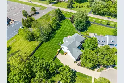 679 Towncrest Drive, Beavercreek, OH 45434 - Photo 5
