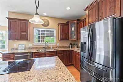 679 Towncrest Drive, Beavercreek, OH 45434 - Photo 33