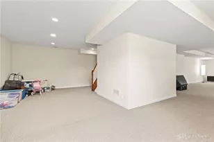 679 Towncrest Dr, Beavercreek, OH 45434 - Photo 65