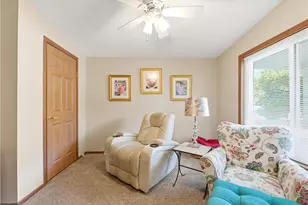 560 Park Hills Crossing, Fairborn, OH 45324 - Photo 7