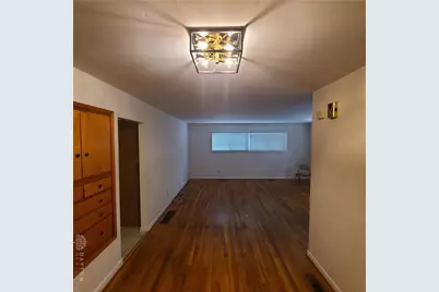 642 La Salle Drive, Dayton, OH 45417 - Photo 5