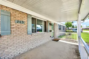 209 June Pl, Brookville, OH 45309 - Photo 3