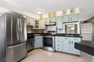 209 June Pl, Brookville, OH 45309 - Photo 13