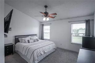 315 Hess Ct, Fairborn, OH 45324 - Photo 5