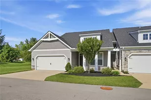 637 Angler Ct, Beavercreek, OH 45430 - Photo 3