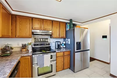 8798 Deer Chase Drive, Huber Heights, OH 45424 - Photo 9
