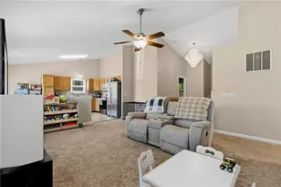 590 Chapelgate Dr, Fairborn, OH 45324 - Photo 13