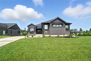 1943 Horseshoe Bend, Dayton, OH 45458 - Photo 7