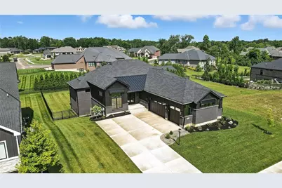 1943 Horseshoe Bend, Dayton, OH 45458 - Photo 65