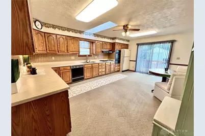 20 W Walnut Street, Phillipsburg, OH 45354 - Photo 13
